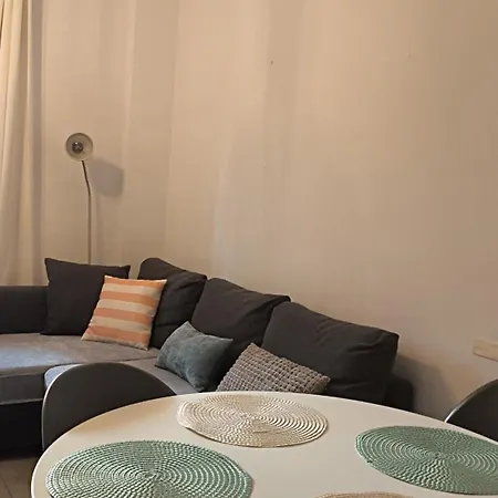 District Riverside Area アパート マラガ